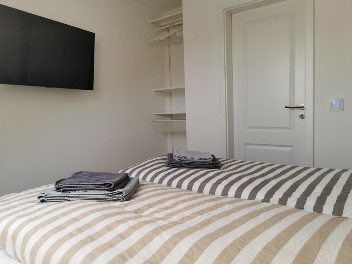 Moderne Wohnung Mit Privatpool Büsum Exterior foto